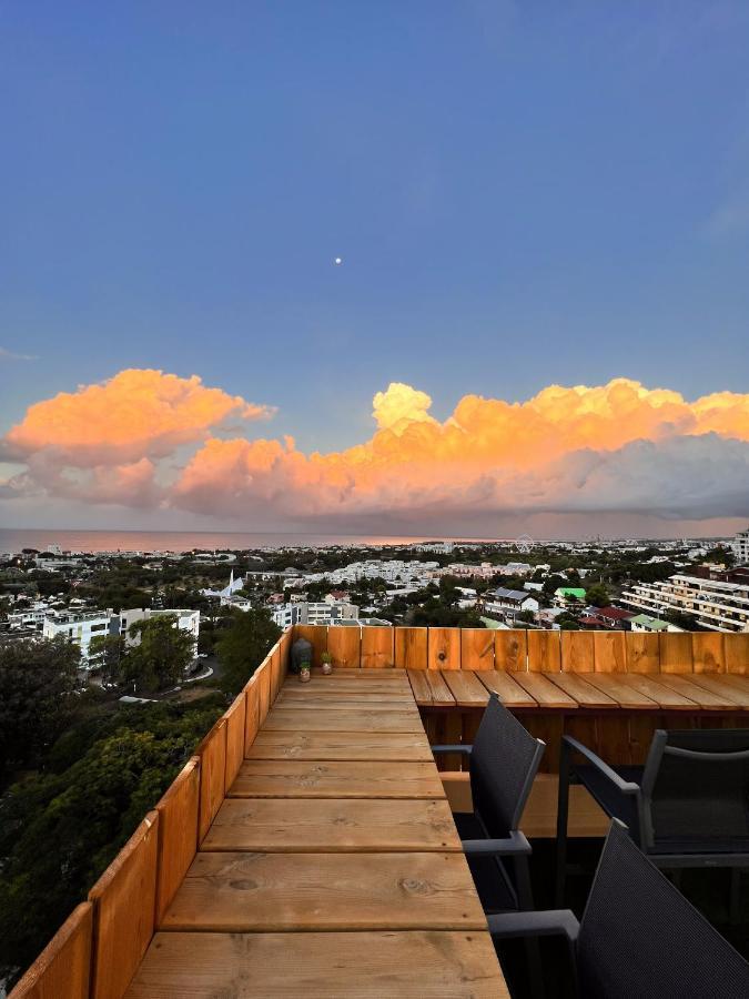Sea View & More… 圣丹尼斯 外观 照片